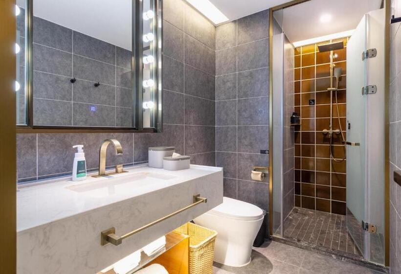 Atour X Hotel Beijing Daxing Airport Wildlife Park