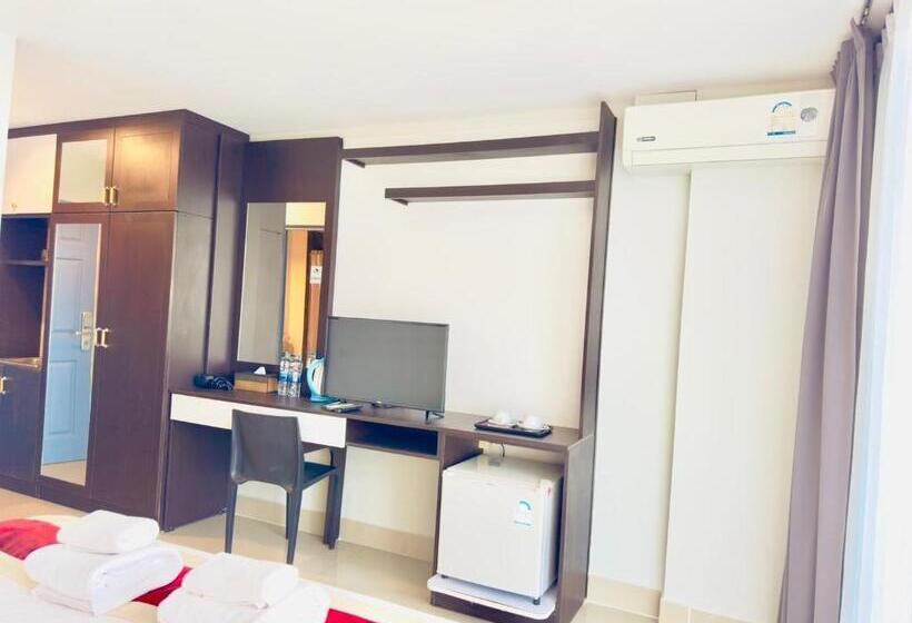 Baan Bangsarey Hotels