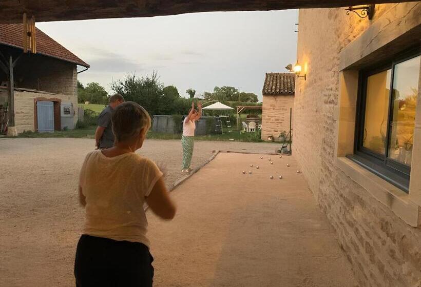 ベッドアンドブレックファースト Auberg Inn