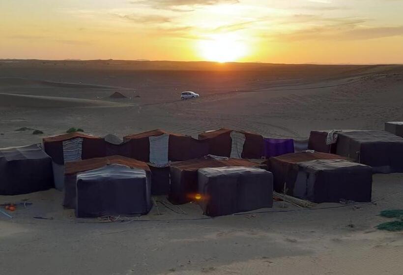 تختخواب و صبحانه Camp Life Nomade