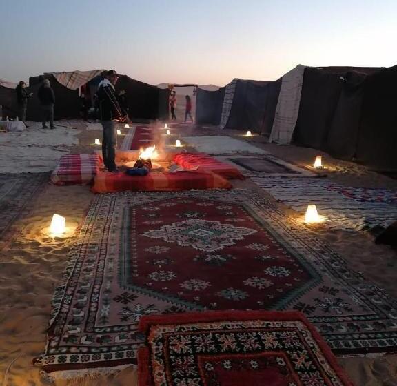 تختخواب و صبحانه Camp Life Nomade