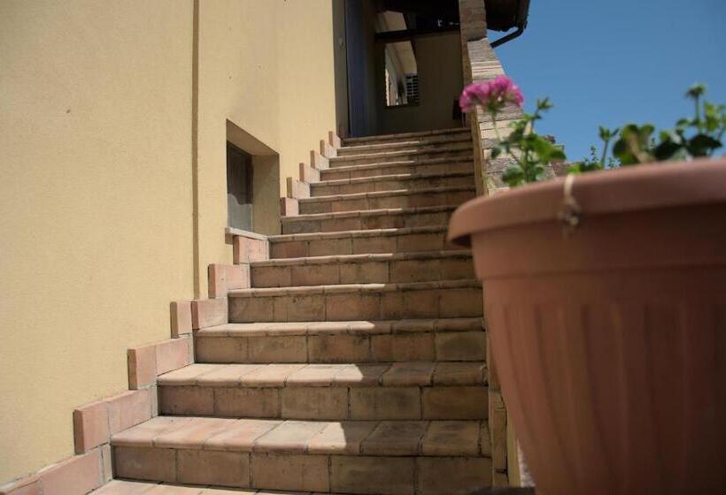 مبيت وإفطار Casale Del Gufo