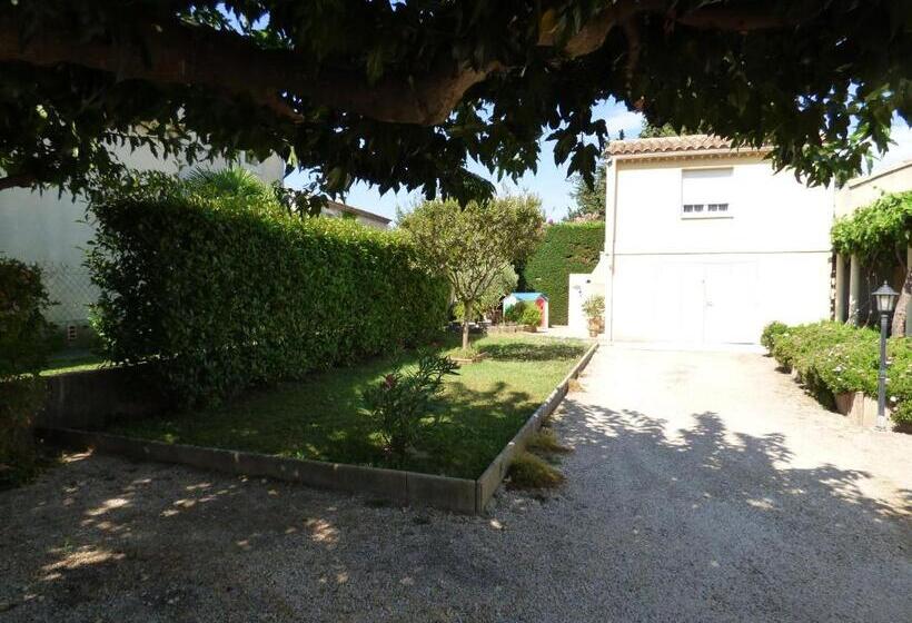 住宿加早餐  Chambre D Hôtes Entre Provence Et Camargue