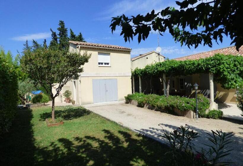 تختخواب و صبحانه Chambre D Hôtes Entre Provence Et Camargue