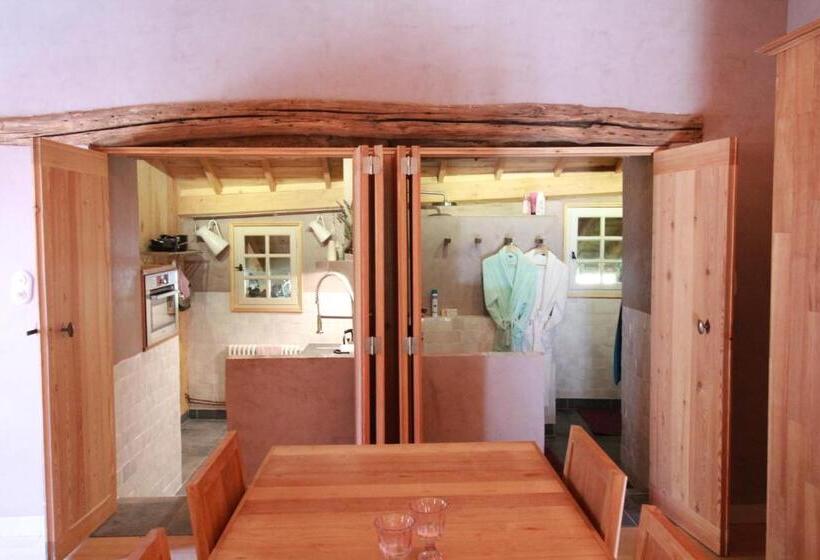 צימר Fount Estremiero