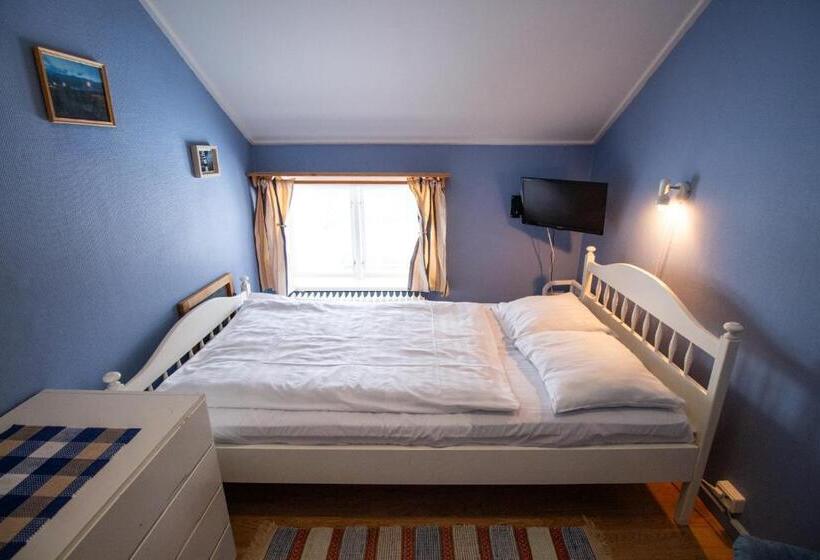 Bed and Breakfast Gopshusgården Rum & Stugor