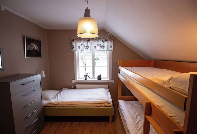 Bed and Breakfast Gopshusgården Rum & Stugor