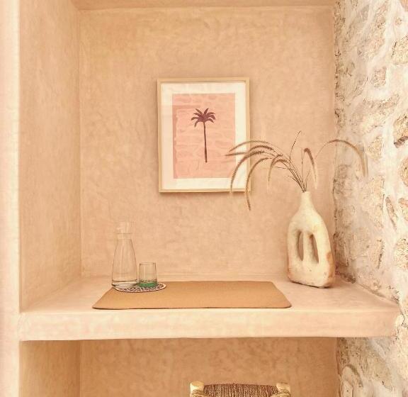 تختخواب و صبحانه Kaouki Lodge