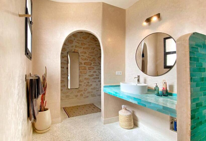 تختخواب و صبحانه Kaouki Lodge