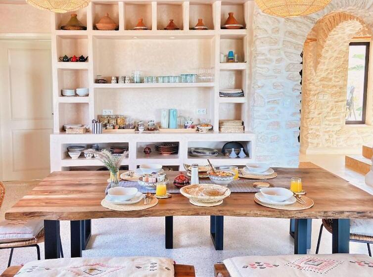 تختخواب و صبحانه Kaouki Lodge