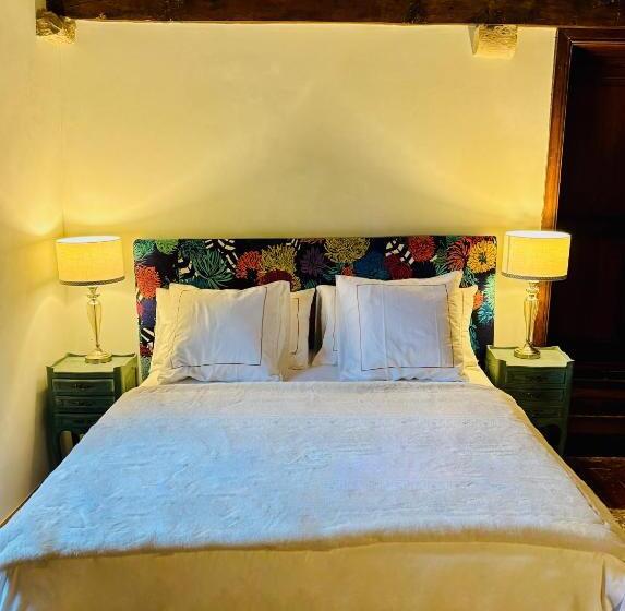 Bed and Breakfast L Alcôve De La Marquise Aglaé