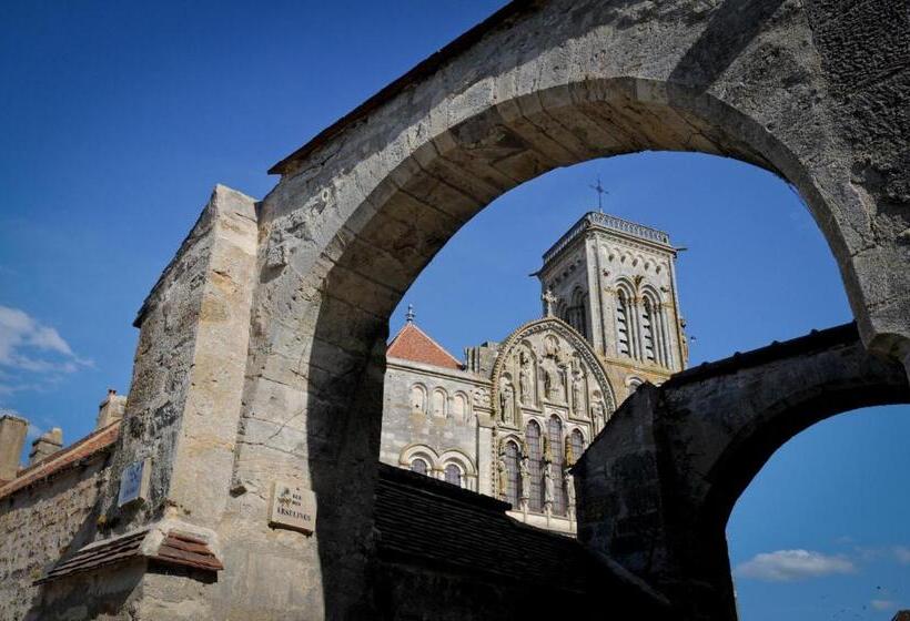 ベッドアンドブレックファースト Le Manivert