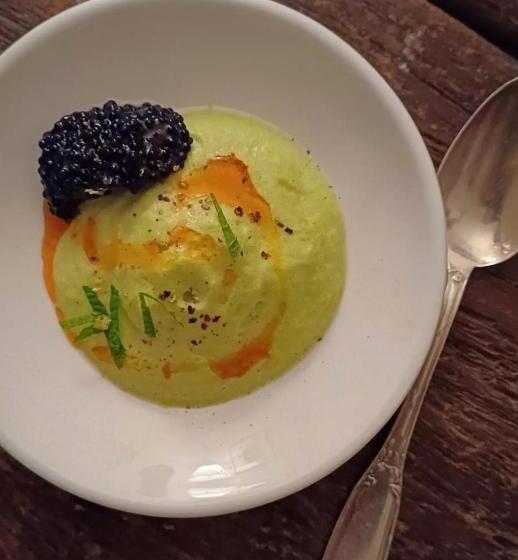 ベッドアンドブレックファースト Le Manivert