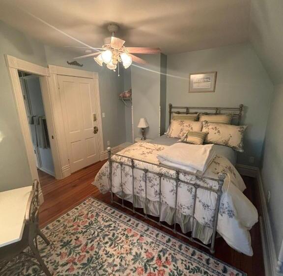 مبيت وإفطار Macfie House