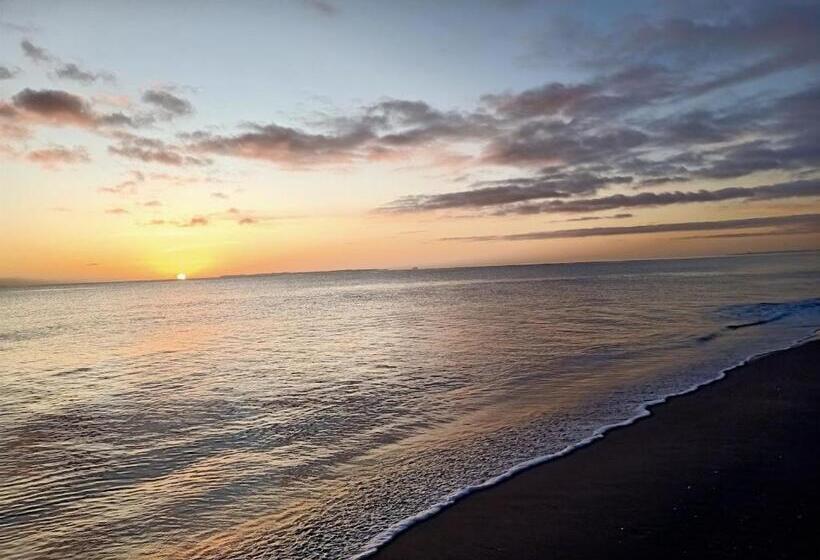 민박 Omanu Cottage