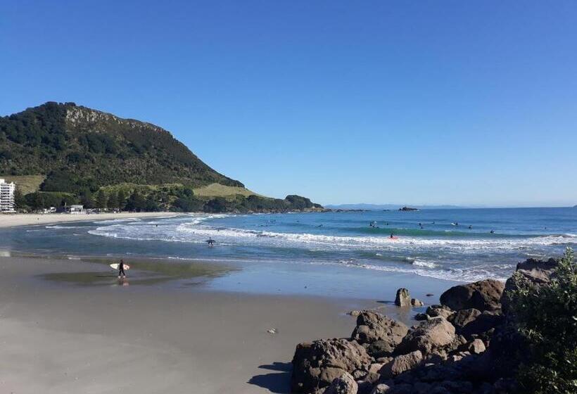 민박 Omanu Cottage