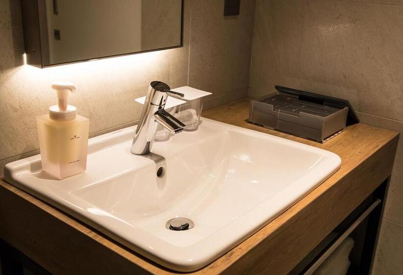 تختخواب و صبحانه Rooms At Podlipje Estate