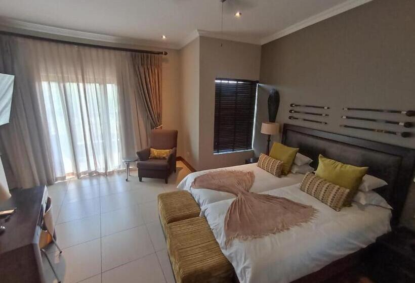 צימר Sashe River At Buffelshuis Safari Camp