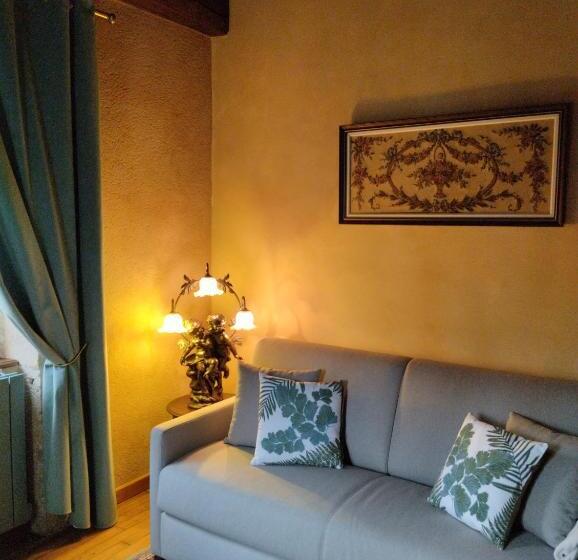 مبيت وإفطار Suite De La Princesse Isabelle