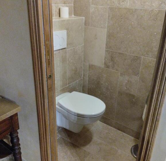 مبيت وإفطار Suite De La Princesse Isabelle