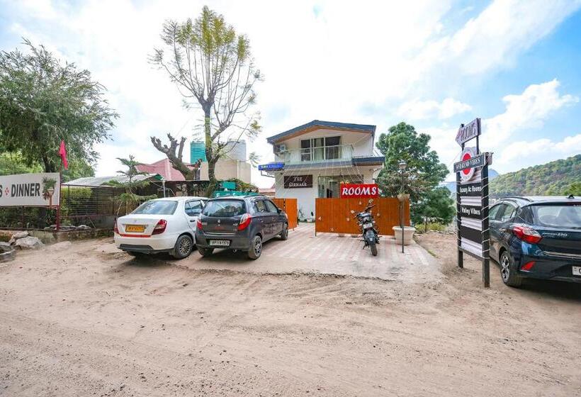 Fabhotel The Weekend Vibes