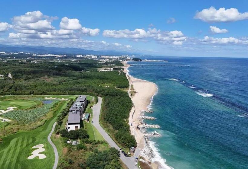호텔 Maple Beach Golf & Resort