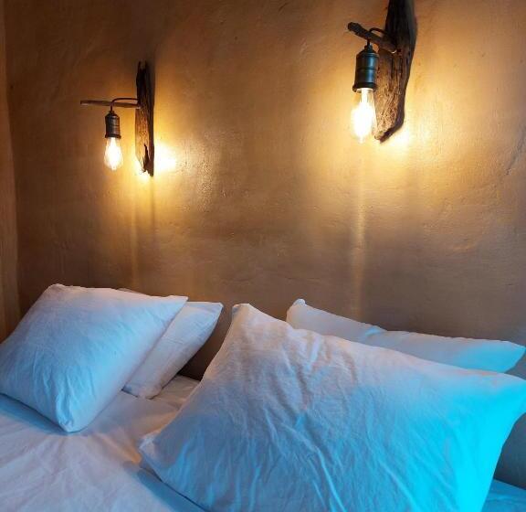 فندق Aracari Ecolodge