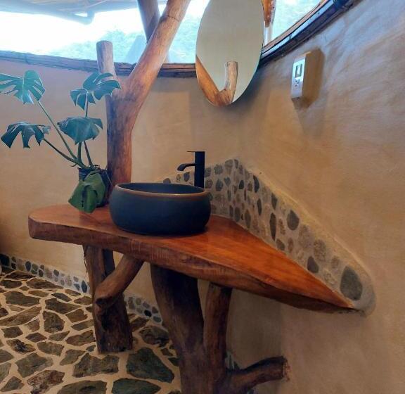 ホテル Aracari Ecolodge