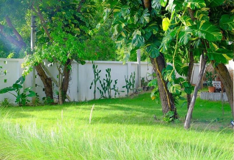 בית מלון כפרי Baan O Resort