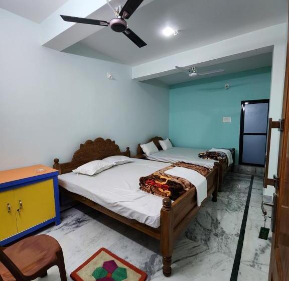 호텔 Bamni Tourist Lodge