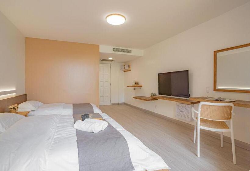 בית מלון כפרי Bidong View Resort