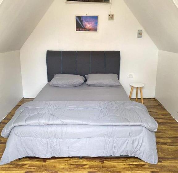 מלון כמוסות It Swiss Garden