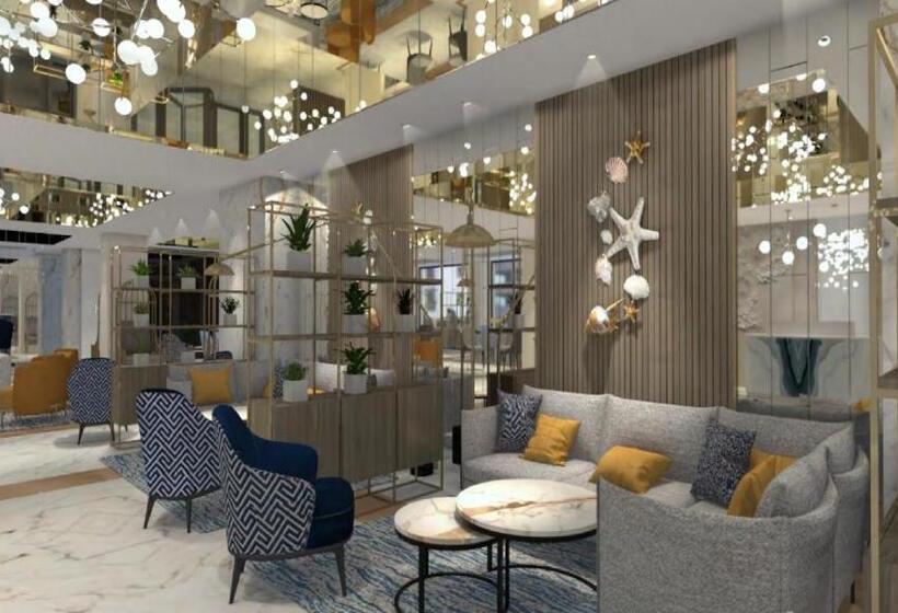 هتل Crowne Plaza Constanta   Mamaia Beach, An Ihg
