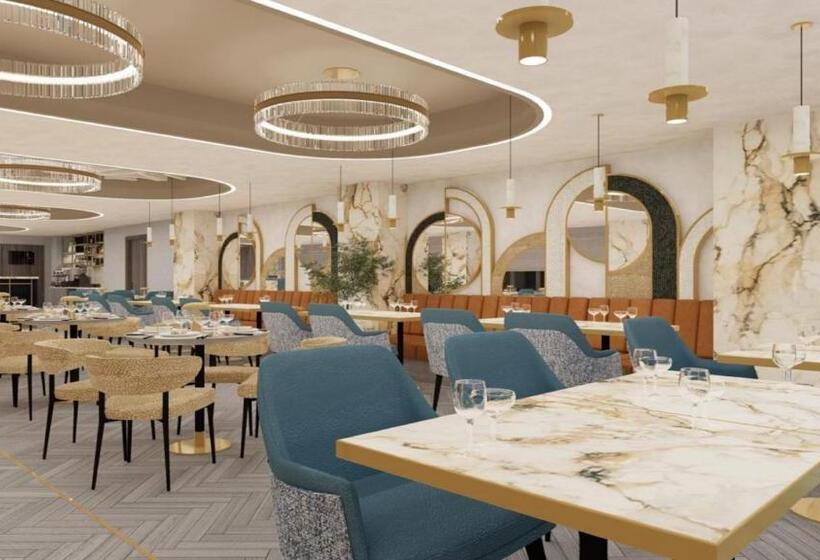 酒店 Crowne Plaza Constanta   Mamaia Beach, An Ihg