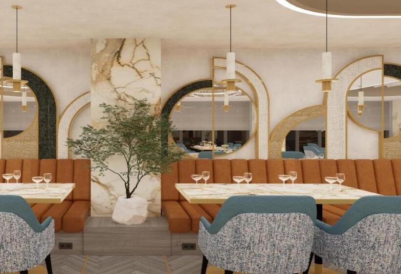 酒店 Crowne Plaza Constanta   Mamaia Beach, An Ihg