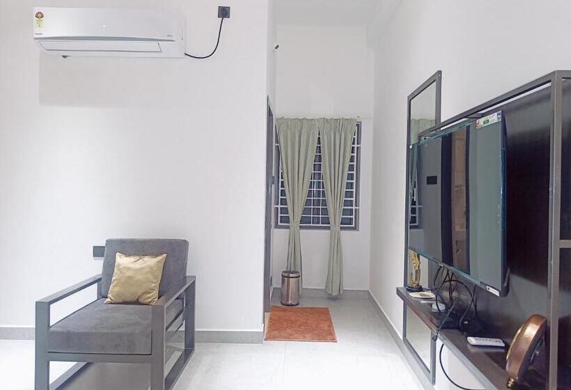 Отель Devaki Resort