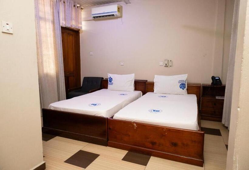 هتل Freeman Methodist Guest House