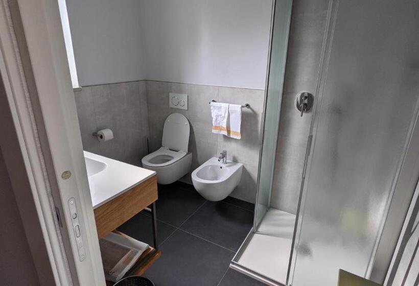 호텔 Gabbiano Garda Lake Collection