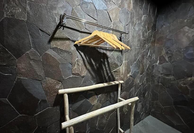 בית מלון כפרי Glamping @ Pebbles & Fins