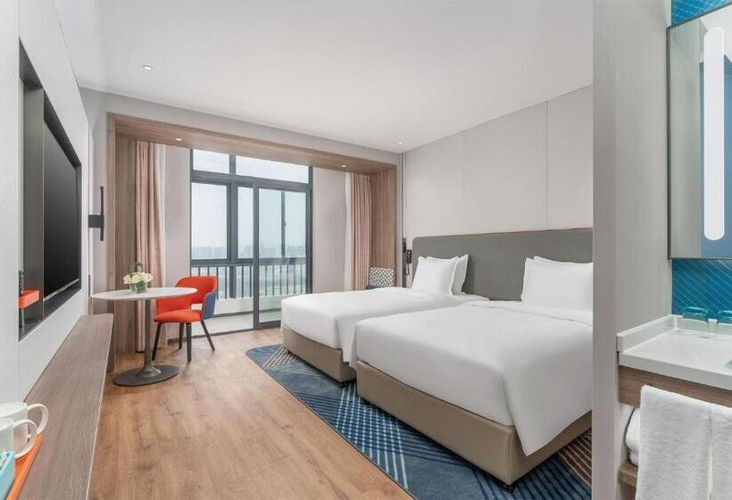 فندق Holiday Inn Express Xiamen Jimei New Town By Ihg