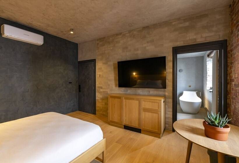 בית מלון כפרי In The Brick Spa And