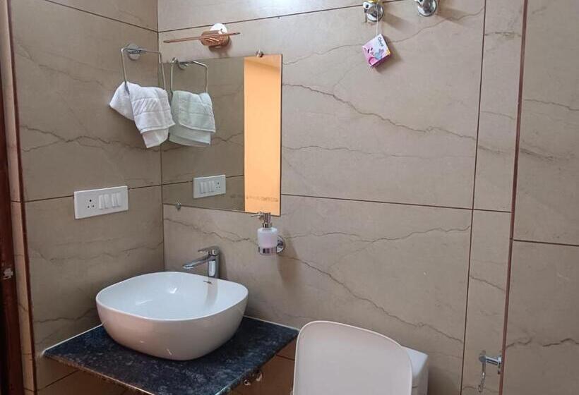 בית מלון כפרי Kings Palace