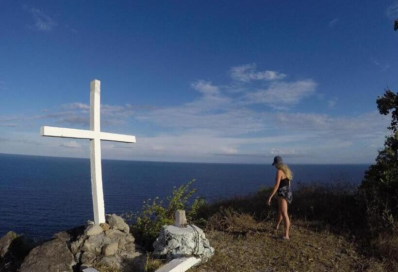 בית מלון כפרי Liberty S Community Lodge And Diving