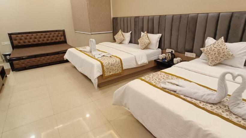 酒店 Madhavam  250 Mtr From Mathura Railway Station