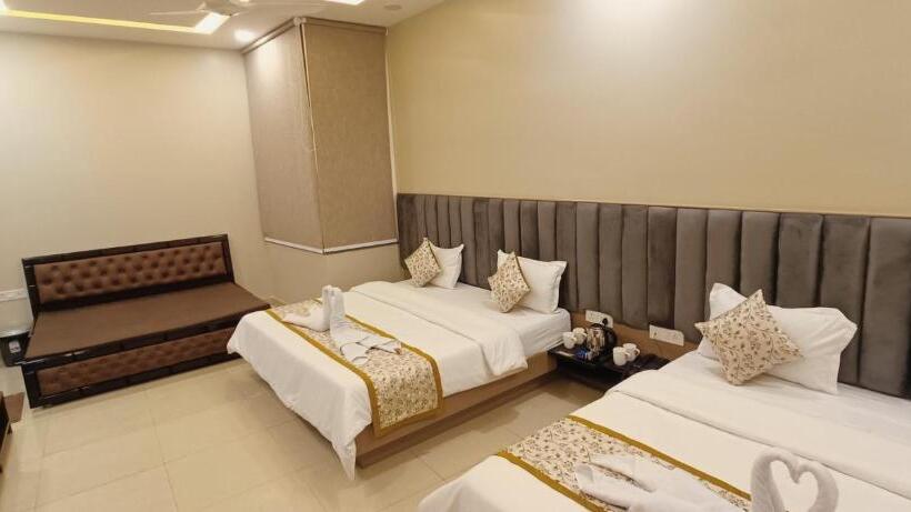 酒店 Madhavam  250 Mtr From Mathura Railway Station