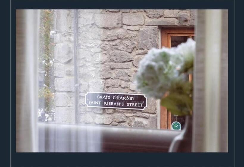 فندق Market Slip House