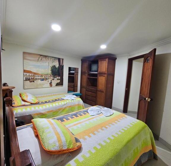 Отель Monterrey