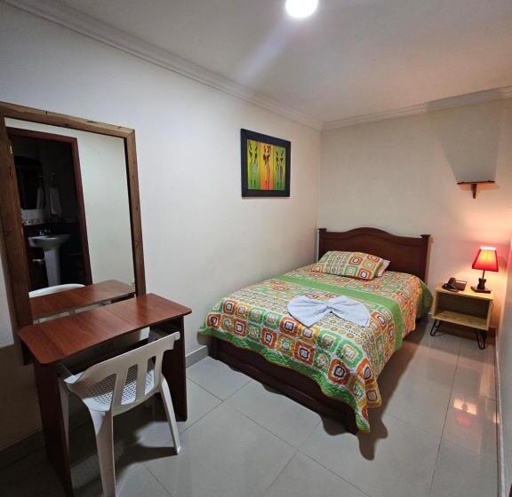 Отель Monterrey