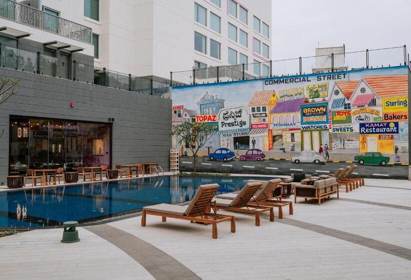 Отель Moxy Bengaluru Airport Prestige Tech Cloud