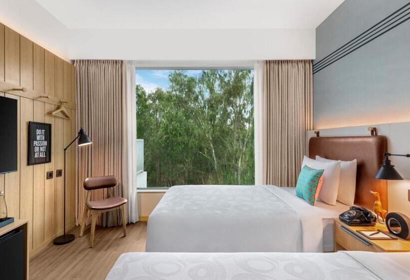 Отель Moxy Bengaluru Airport Prestige Tech Cloud